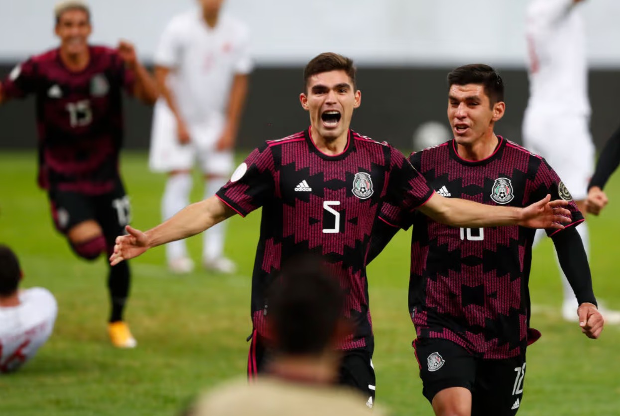 Johan Vásquez futbol México Juegos Olímpicos Tokio 2020