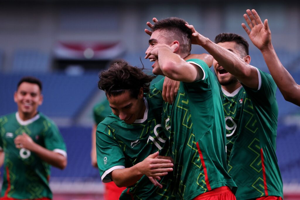 México futbol Juegos Olímpicos Tokio 2020 Johan Vásquez