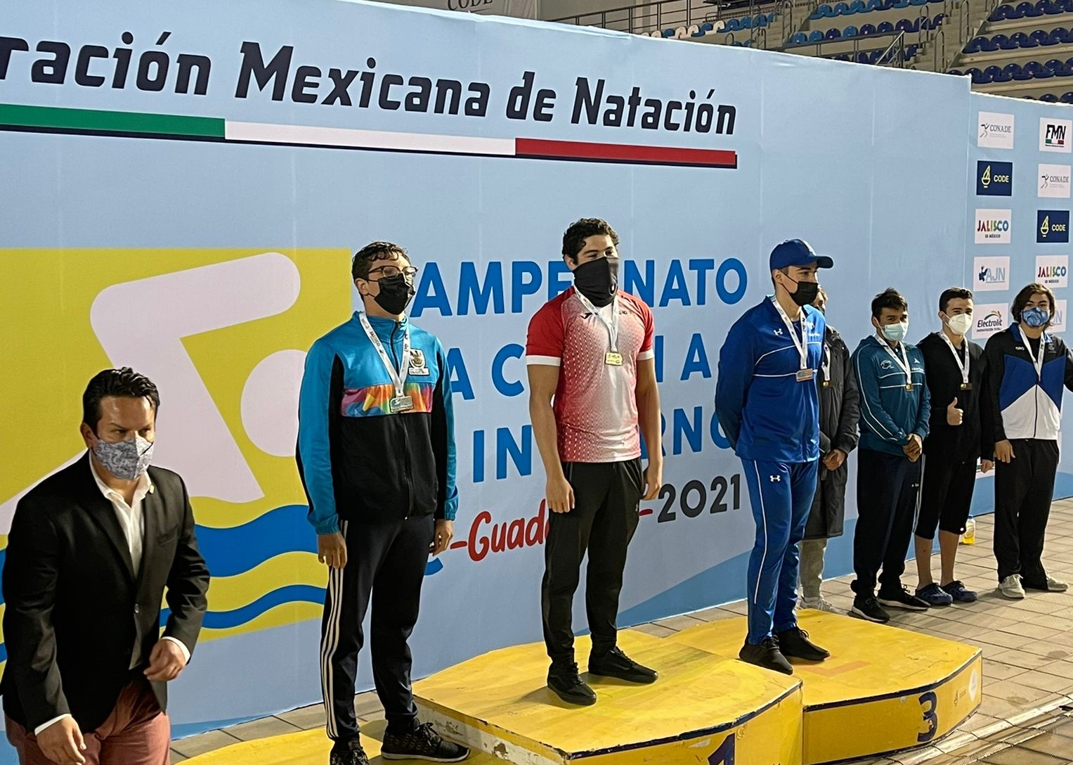 Natación