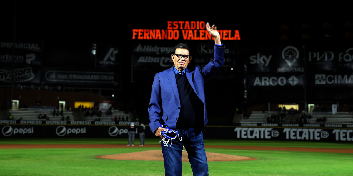 Fernando Valenzuela en el estadio que lleva su nombre el pasado 20 de diciembre de 2023.