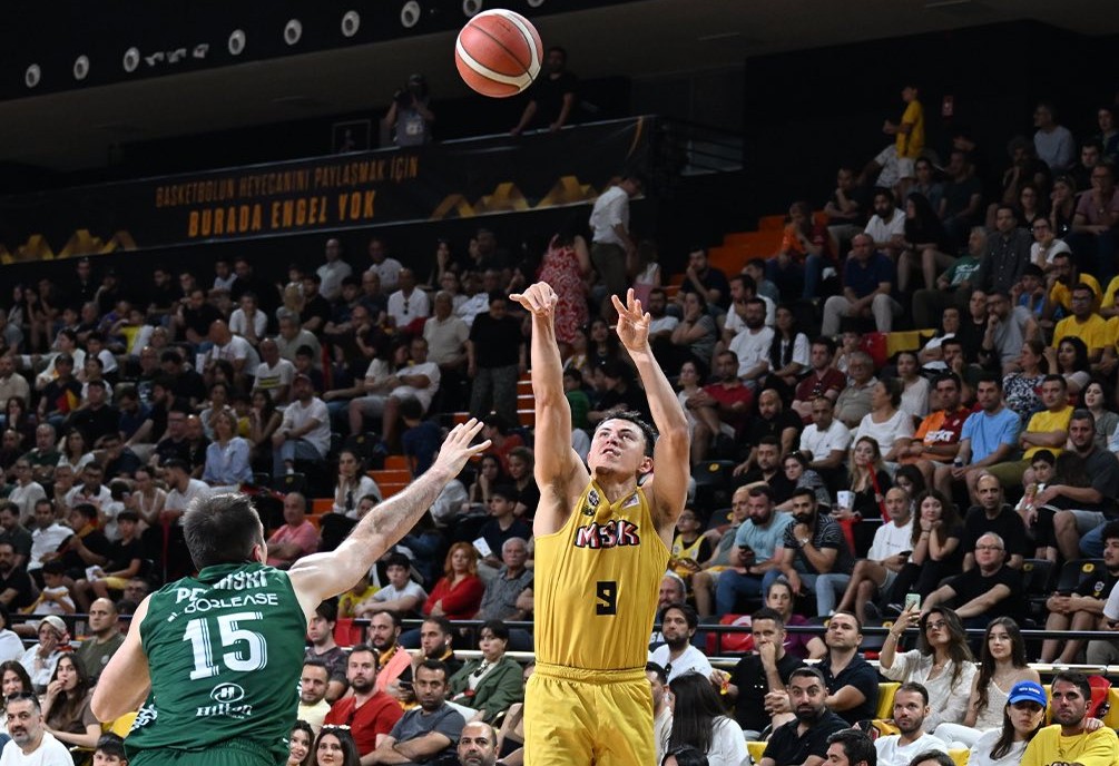 Francisco 'Paco' Cruz basquetbol
