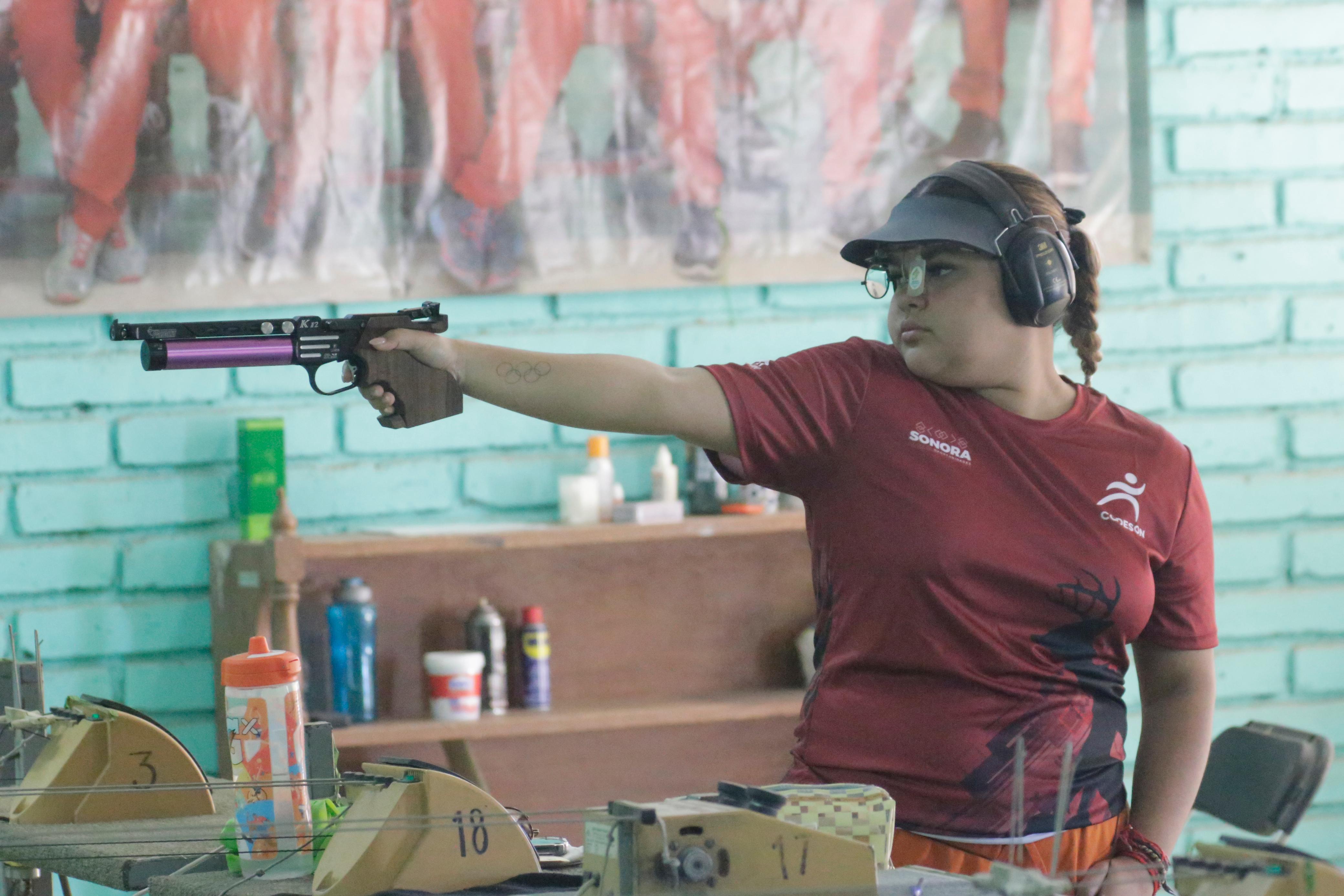 Andrea Ibarra tiro deportivo