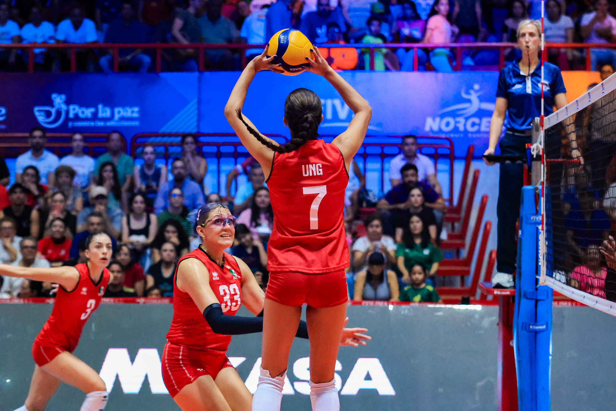 Karina Flores Argentina Ung voleibol