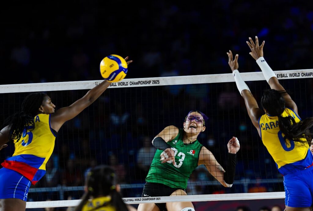 Karina Flores voleibol