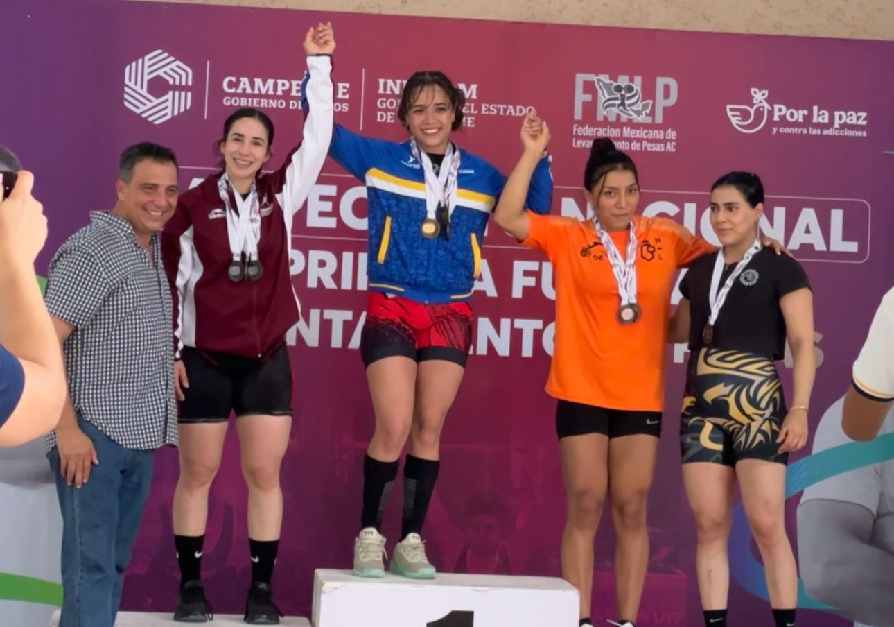 Karla Ortiz Daphne Guillén levantamiento de pesas