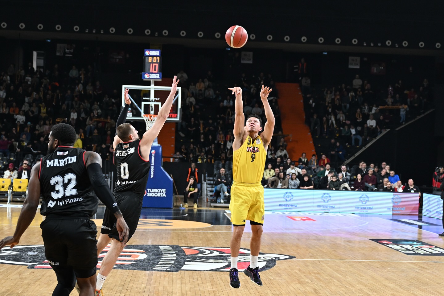 Francisco Paco Cruz basquetbol