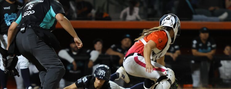 Naranjeros de Hermosillo softbol