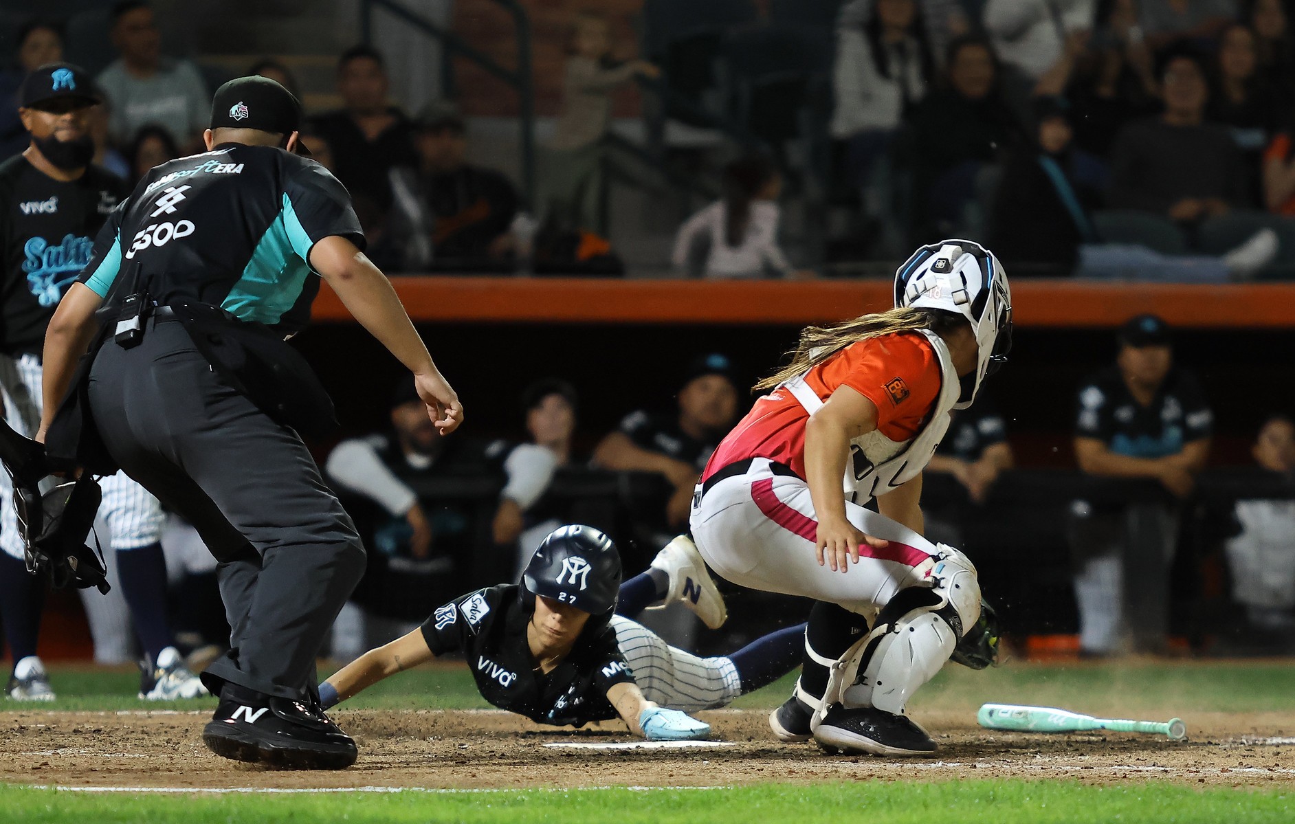 Naranjeros de Hermosillo softbol