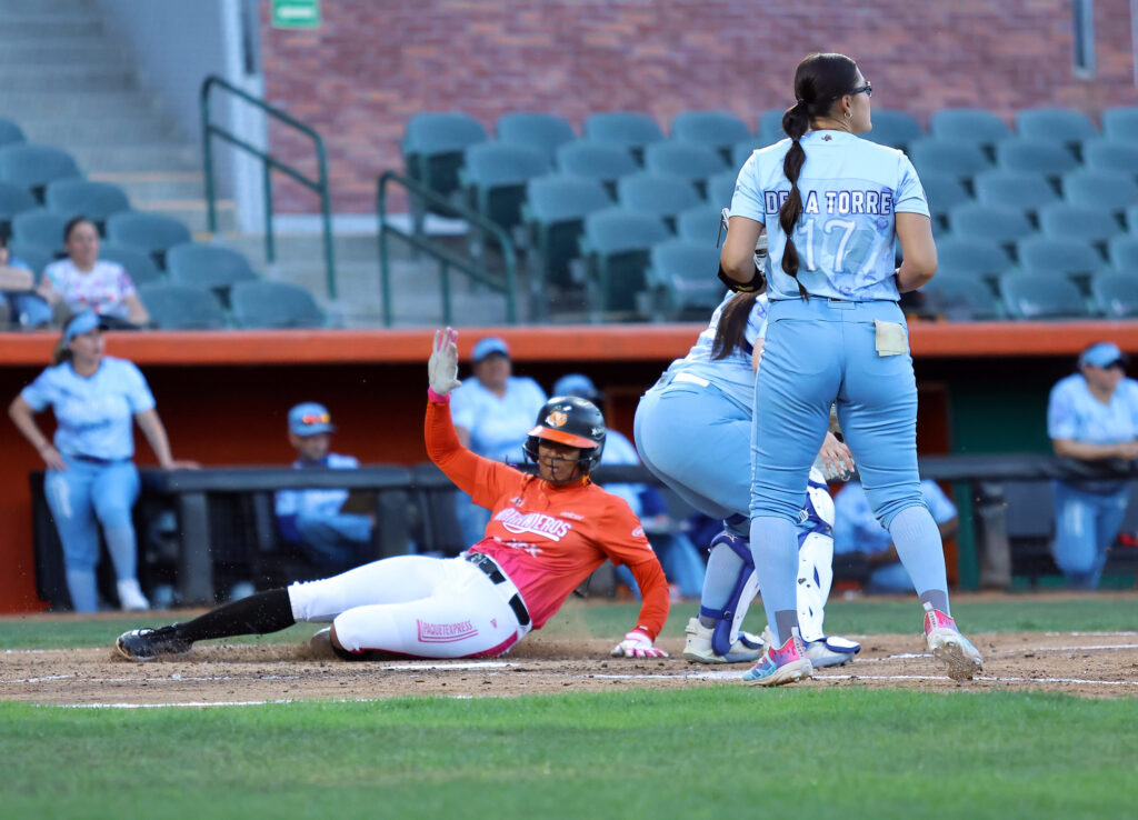 Naranjeros de Hermosillo softbol