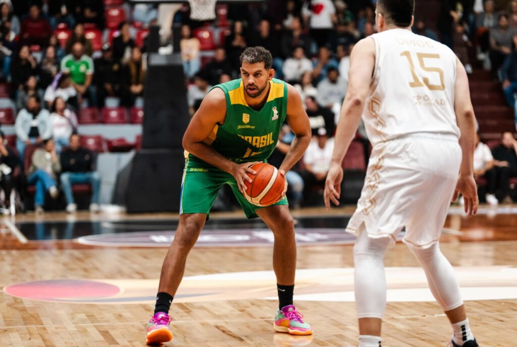 Jorge Camacho basquetbol